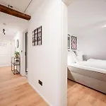 Ludwigscozyescape - Historisches Altstadt Am Barockschloss, Sichtbalken, Neu Renoviert, Zentrale Lage, 3 Schlafzimmer, Boxspringbetten, Schnelles Wlan, Smart Tvs, Arbeitsplatz, Modernes Designbad, Voll Ausgestattete Kueche, 24h Check-in Appartement