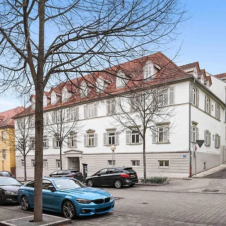 Ludwigscozyescape - Historisches Altstadt-apartment Mit Sichtbalken Am Residenzschloss, 6 Gaeste, Smarttv In Jedem Zimmer, Highspeed Wlan, Workspace, 24h Self Check-in, Parkhaus 2 Min Gehweite Апартаменты *